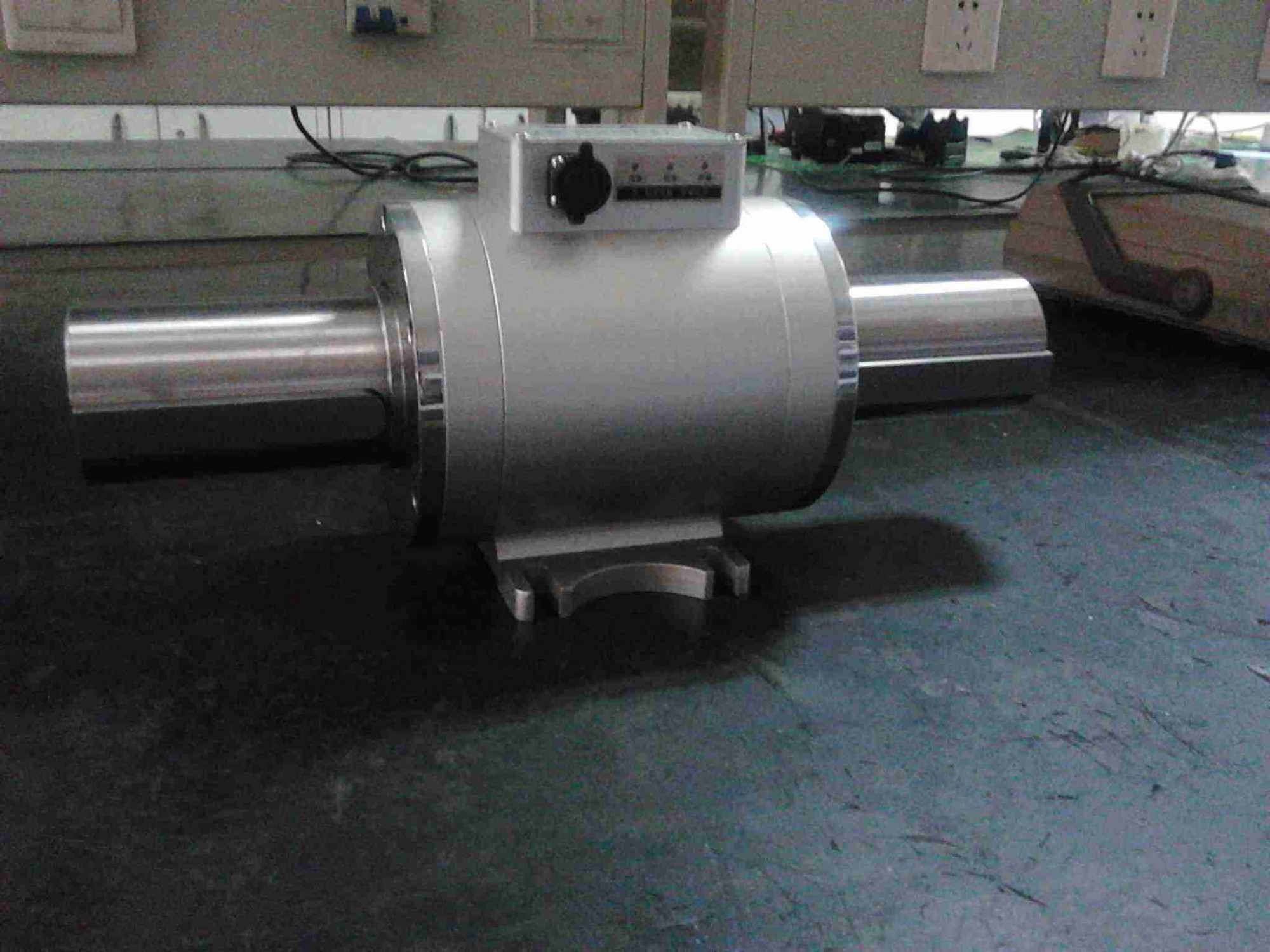 汽车内的扭矩传感器起到什么样的作用？